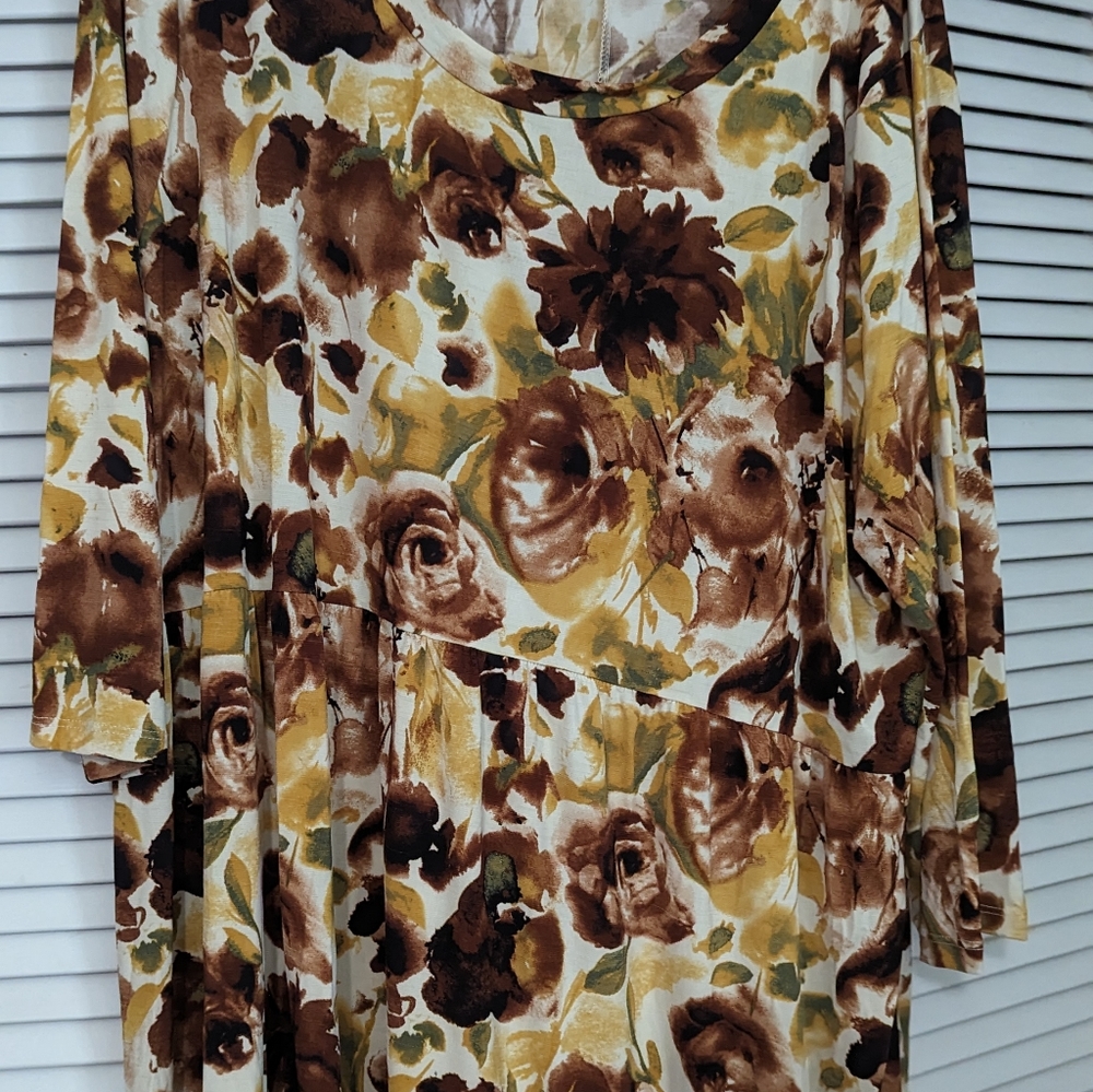 4 x Glitzy girl boutique fall flower empire waist top 3/4 sleeves